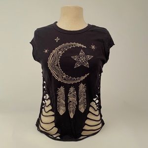 Wet Seal Graphic-Tee